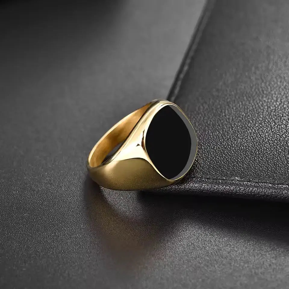 Arthur Gold Ring